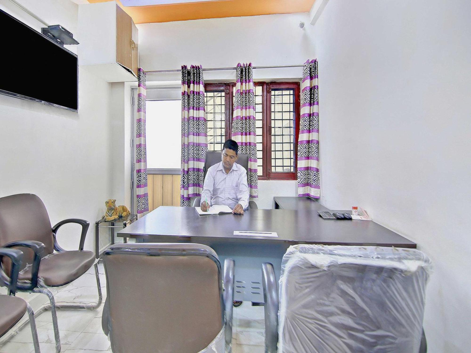 Home 78802 Balaji Bhawan Jhājra Eksteriør billede